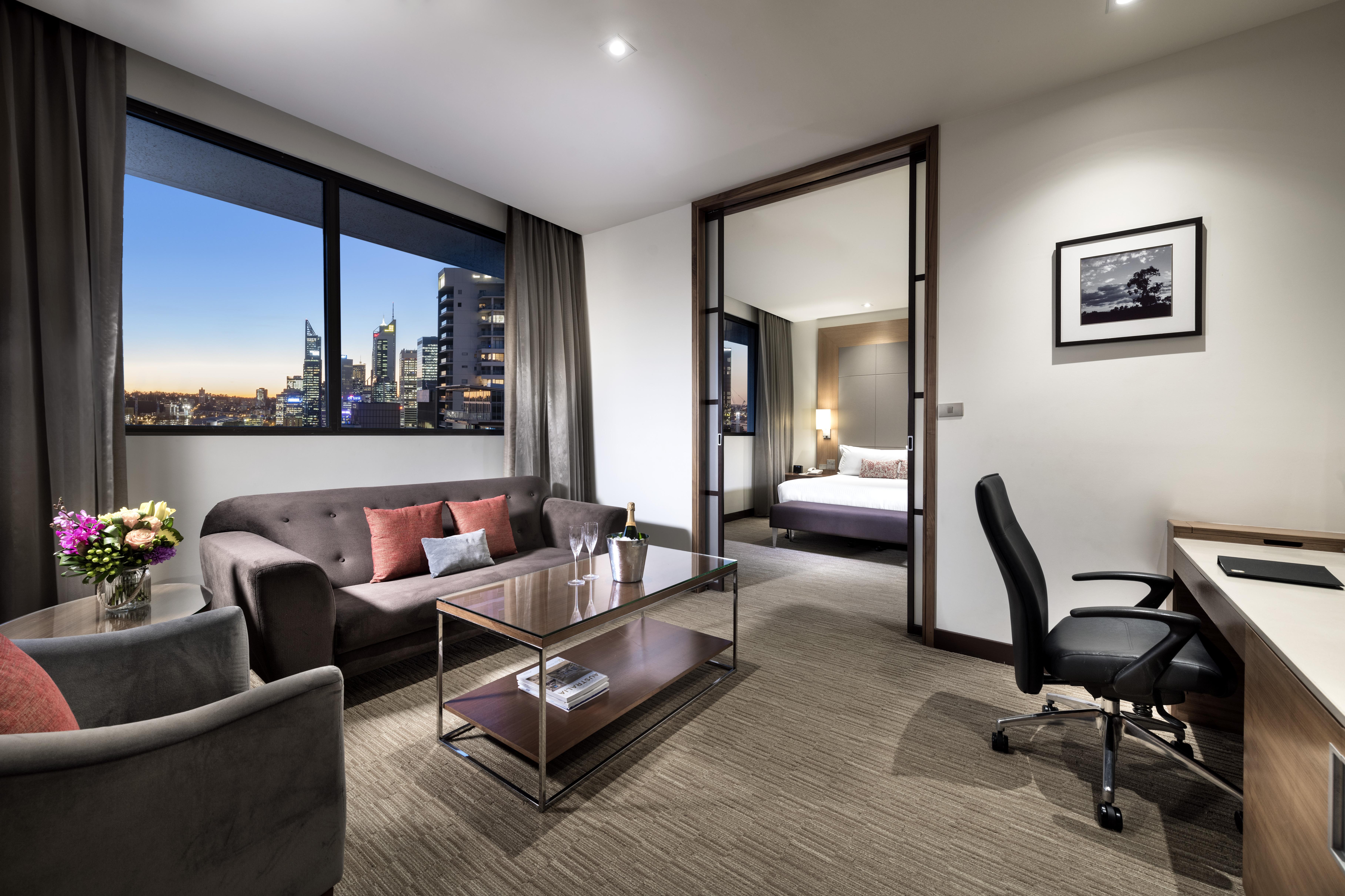 Hotel Pan Pacific Perth Exterior foto A suite at the Crown Towers