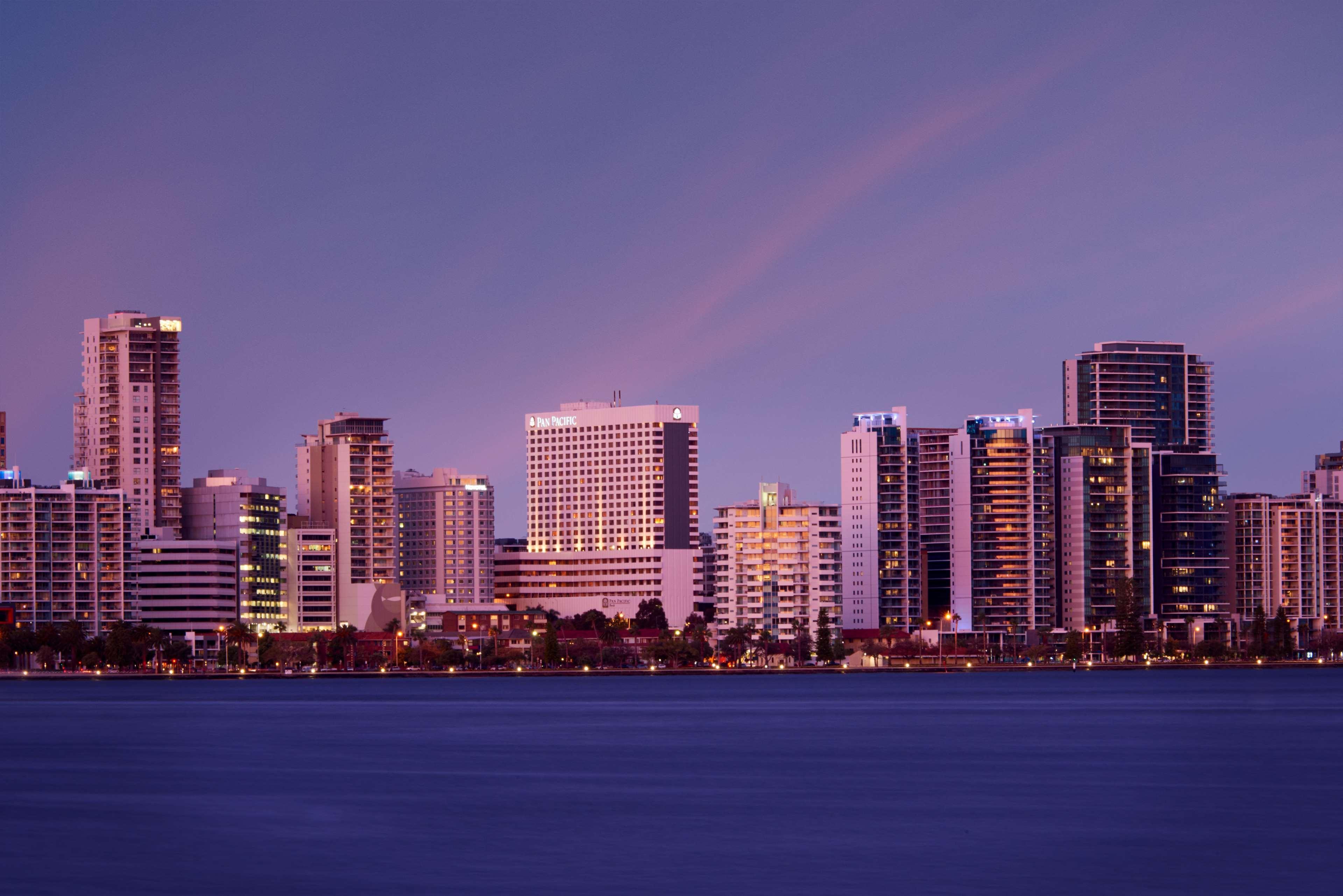 Hotel Pan Pacific Perth Exterior foto San Diego skyline