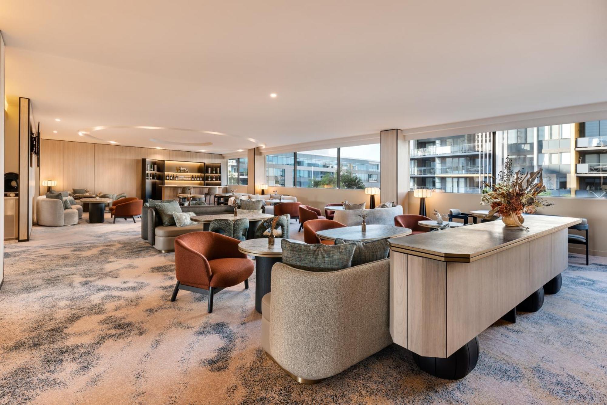 Hotel Pan Pacific Perth Exterior foto The Club at London Heathrow Airport